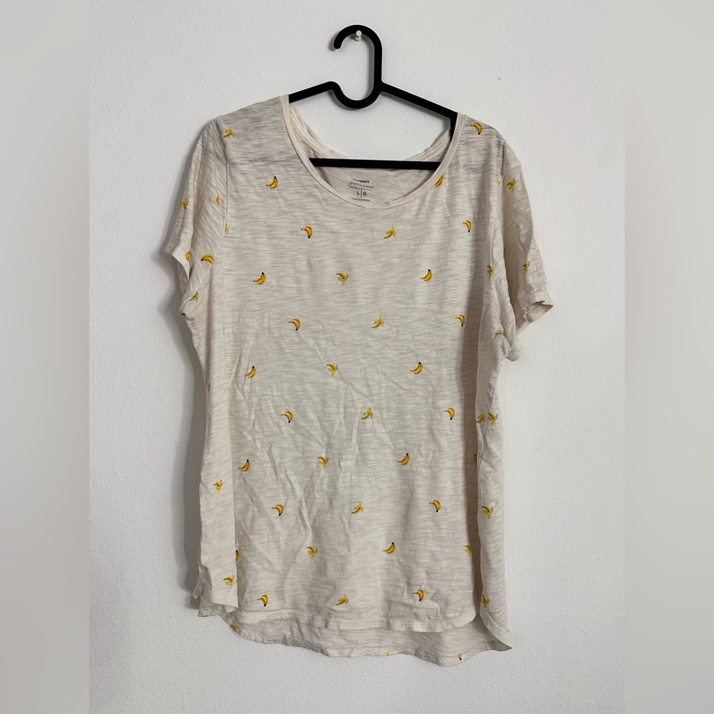 Old Navy EveryWear T- Shirt with Banana pattern